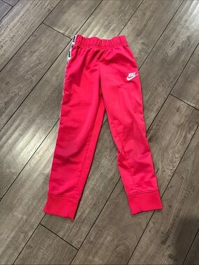 GUC Nike Hot Pink Girls' Athletic Joggers with White Logo Size 6